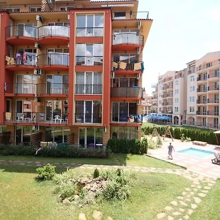 Cacaobeach Апартаменты Солнечный берег
